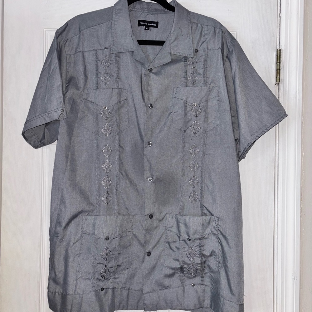 Gray Short Sleeve Guayabera Button-Up Shirt
